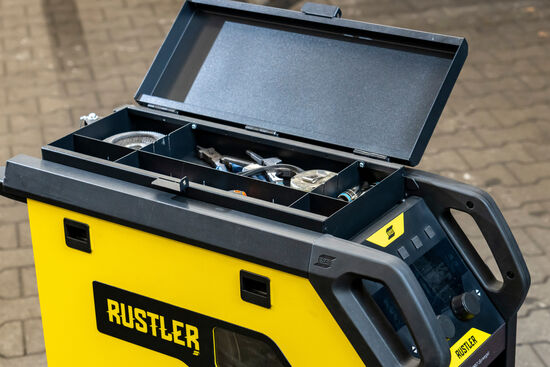 ESAB Rustler EM 350C PRO SYNERGIC